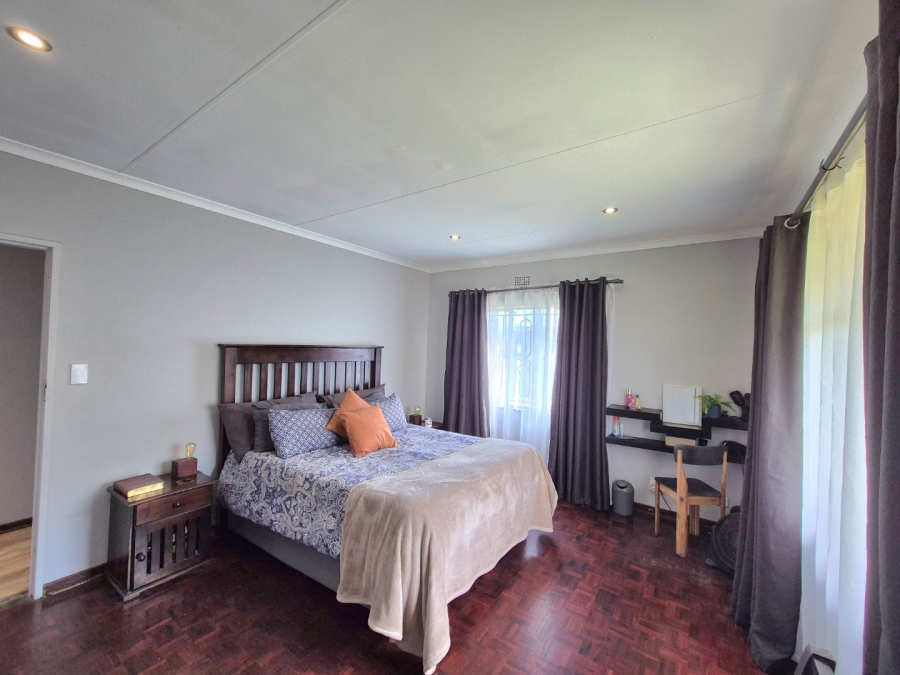 3 Bedroom Property for Sale in Vaalpark Free State